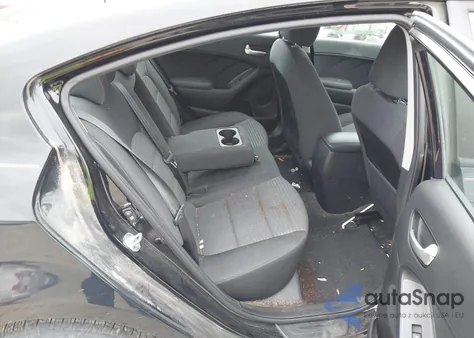 2017 Kia Forte Lx из США, поврежденный, VIN 3KPFL4A75HE102109